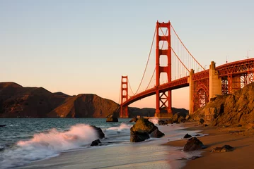 Fotobehang Bruggen Golden Gate Bridge in San Francisco bij zonsondergang