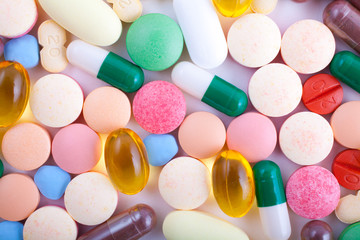 Pills, tablets and capsules