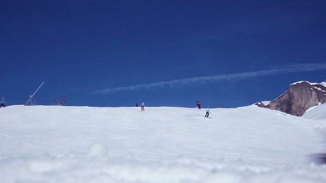 hill skiing ischgl