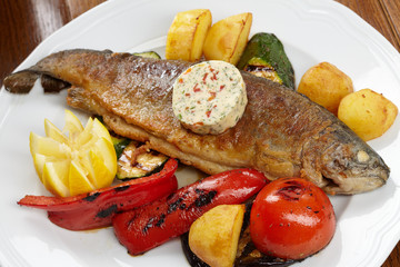 fish with vegetables