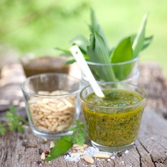 Bärlauchpesto