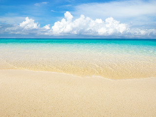 Fototapeta na wymiar tropical beach in Maldives. sea landscape