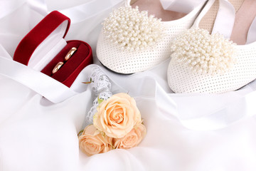 Wedding accessories
