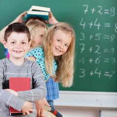 kinder in der schule