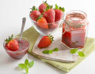 strawberries marmalade