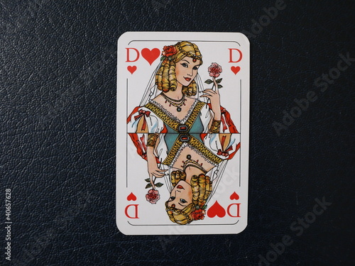 "Herzdame" Stockfotos und lizenzfreie Bilder auf Fotolia.com - Bild