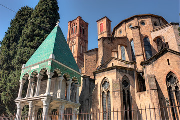 church of S. Francesco in Bologna - obrazy, fototapety, plakaty