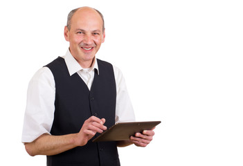 lachender Mann mit Tablet Computer