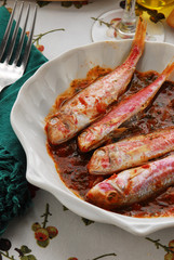 Triglie al pomodoro Red mullet with tomato 与番茄红鲻鱼