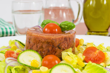 jellied meat with mixed vegetables