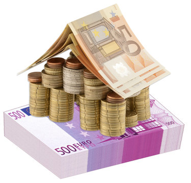 concept co&ucirc;t immobilier, maison, liasse billets
