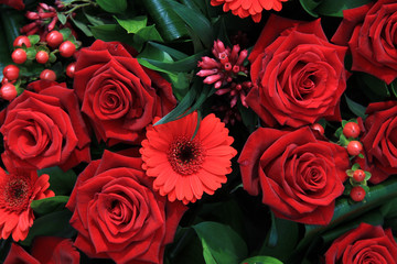 red flower composition, roses and gerberas