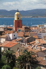 Fototapeta premium Über den Dächern von Saint-Tropez 2