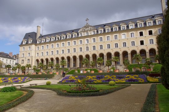 Le palais St Georges Rennes