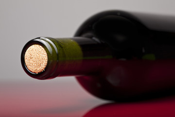 Close up bottle of wine and cork