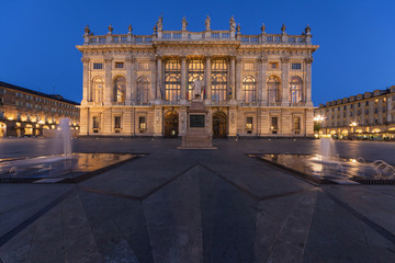 Fototapeta na wymiar Palazzo Madama w tramonto, Turyn, Piemont (Włochy) - 3