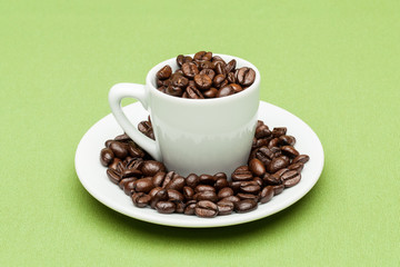 Fototapeta premium Cup on the green background