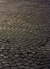 Round rock pavement