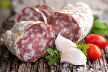 Knoblauchsalami