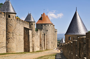 Il villaggio fortificato di Carcassonne, Francia