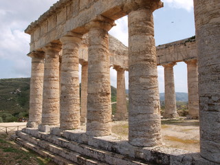 Fototapeta premium Tempel von Segesta in Sizilien