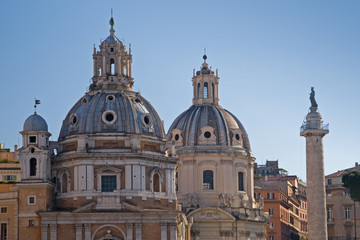 Fototapeta na wymiar church monuments in rome, italy