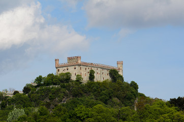 Fototapeta na wymiar Castello di Montalto Dora