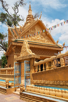 Wat Sampov Treileak in Phnom Penh, Cambodia