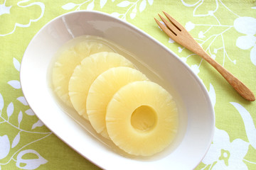 Pineapple slices