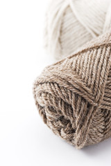 白背景に毛糸玉のクローズアップ