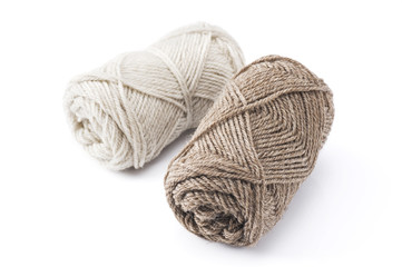 白背景に2個の毛糸玉