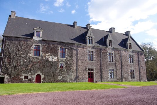 Le ch&acirc;teau de Comper (r&eacute;gion de Broc&eacute;liande)