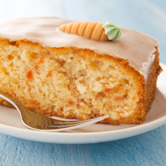 frischer Möhrenkuchen