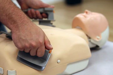 Defibrillator 2