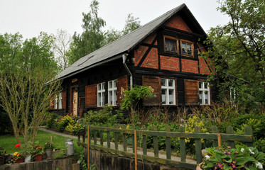 Fototapeta na wymiar Haus im Spreewald