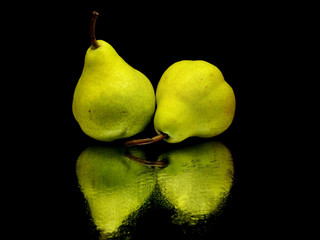 Fototapeta na wymiar green pear
