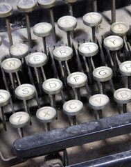 betagte Schreibmaschine