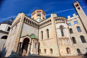 Fototapeta na wymiar San Vigilius katedra Trento