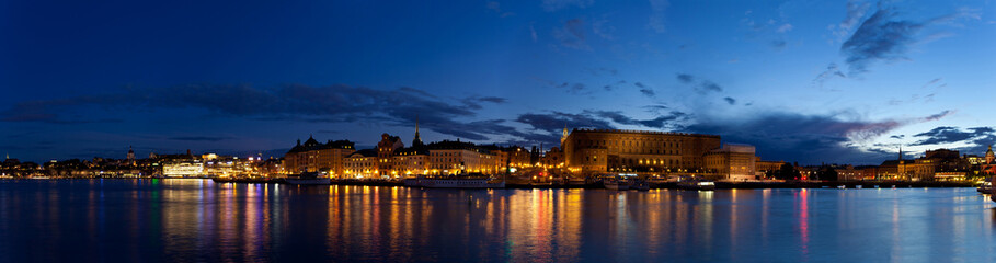 Fototapeta na wymiar Night panoramic view of Stockholm