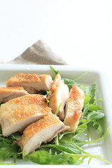 Grilled chicken with salad vegetable