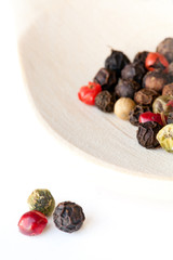 pepe su cucchiaio in legno