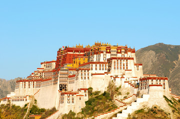 Fototapeta na wymiar Landmark Pałac Potala w Tybecie