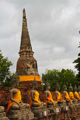 Fototapeta na wymiar old pagoda and many old buddha in thai temple