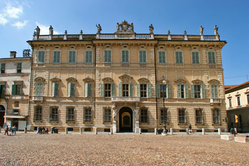Fototapeta na wymiar Mantua, Palazzo Bianchi