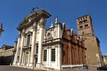 Fototapeta na wymiar Mantua, katedra