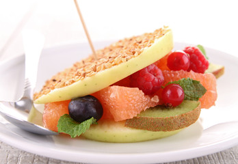 fresh fruits dessert