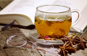 reading break with tea cup