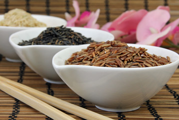 Reissorten in Schüsseln