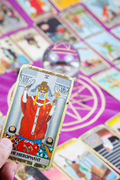 The Hierophant, Tarot card, Major Arcana