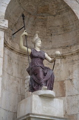 Statua della Dea Roma, Campidoglio, Roma